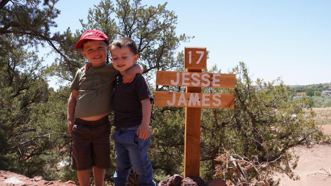 Zion View Camping Hildale Bagian luar foto